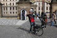 Prague bikes tour - Vyjížďka na kole -před pražským hradem | Bike tour - in front of Prague castle