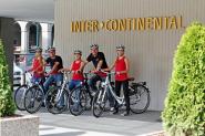 Prague bikes tour - Konec vyjížďky na kole hotel Intercontinental | End of bike tour hotel Intercontinental