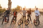 Elektrokoloběžka - Ještě jedenkrát na tom našem krásném Karlově mostě | One more time on our beautiful Charles bridge